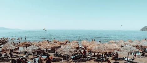 Beach nearby, sun-loungers, beach umbrellas, beach bar