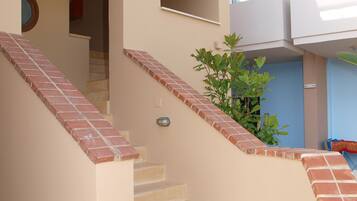 ์๋ฐ ์์ค ์ ๋ฉด