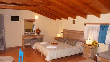 Penthouse With Sea View | ๊ฐ์ค ๋ด ๊ธ๊ณ , ๊ฐ๊ฐ ๋ค๋ฅธ ์คํ์ผ์ ์ธํ
๋ฆฌ์ด, ๊ฐ๊ฐ ๋ค๋ฅด๊ฒ ๊ฐ๊ตฌ ๋น์น, ์ฑ
์