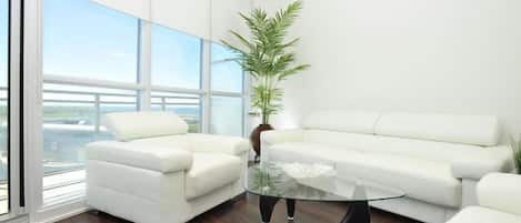 Condo (Panoramic Waterfront Luxury Condo) | Living area