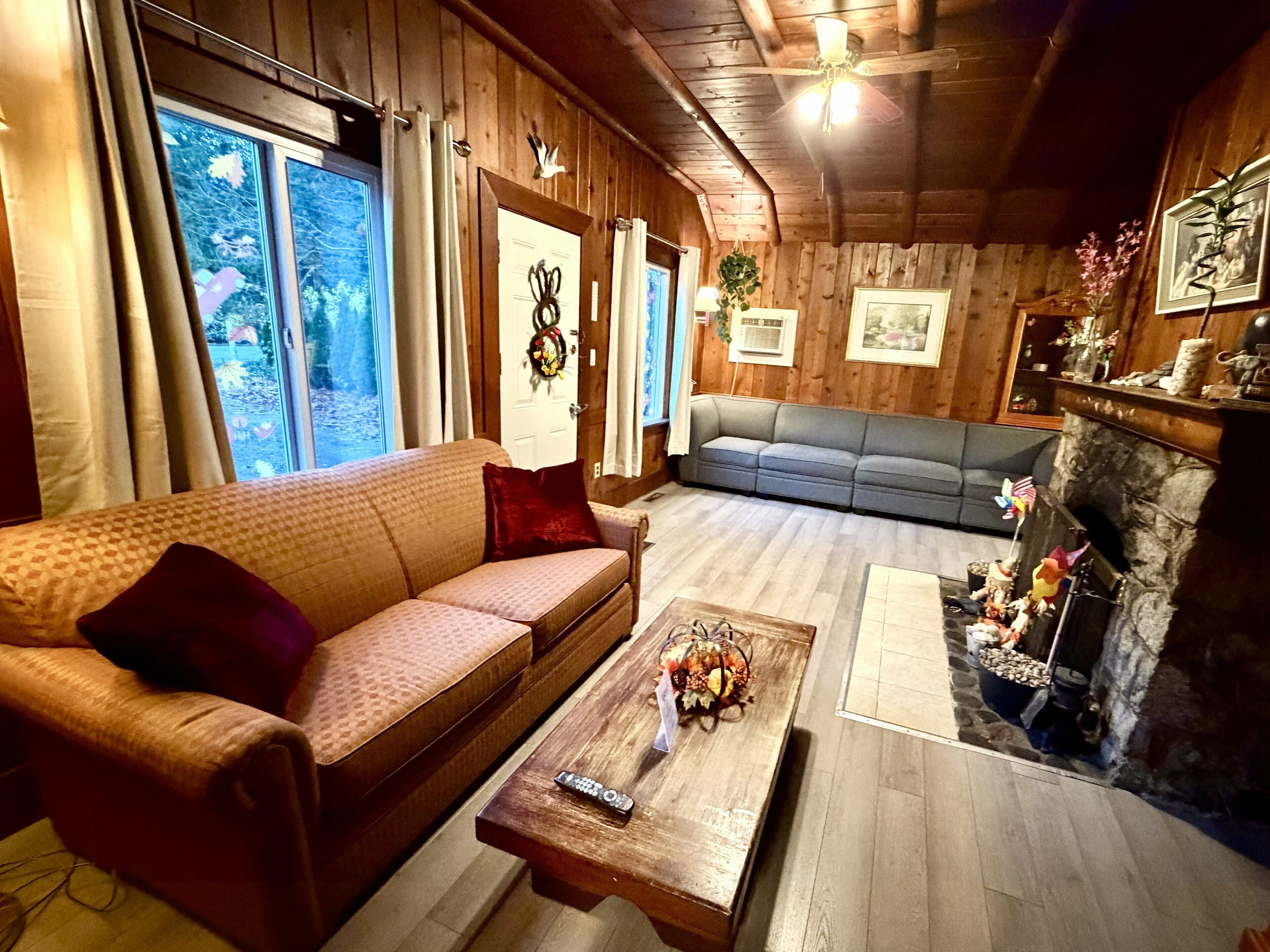 Grand Cottage | Living area