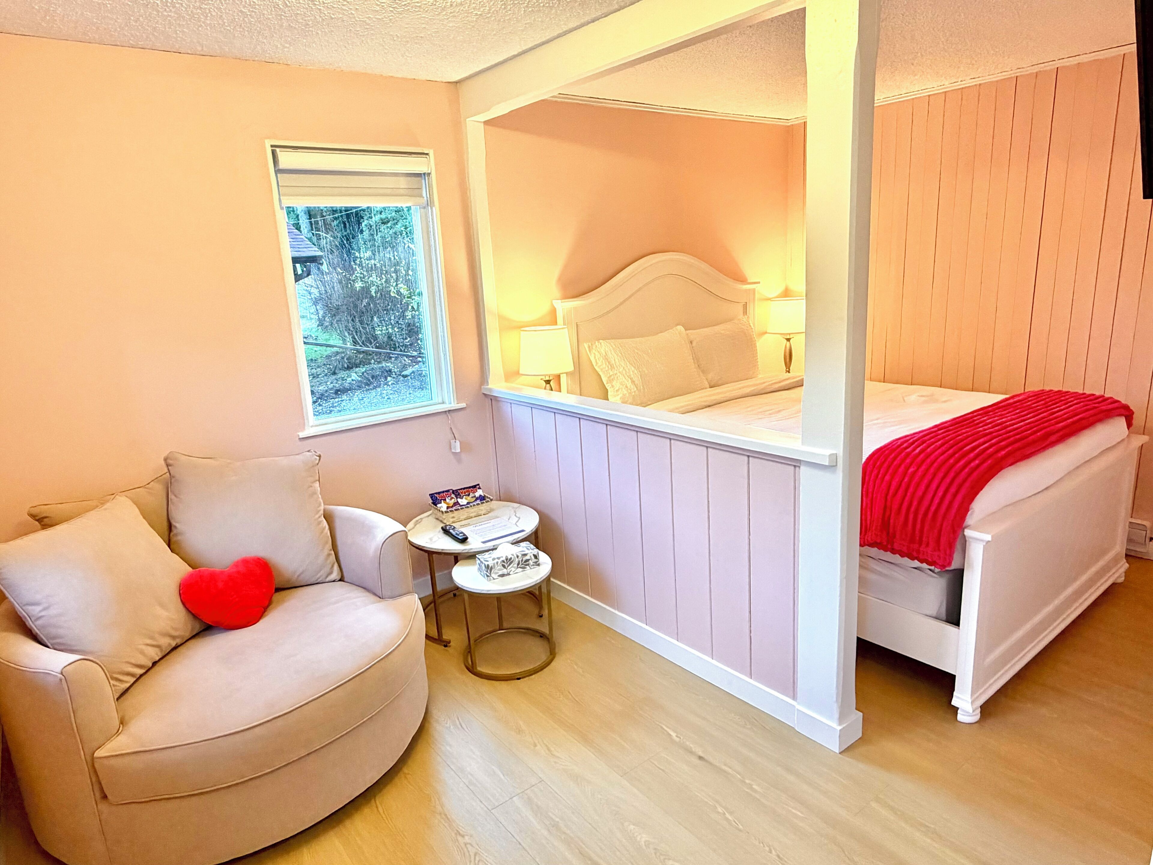 Kabin Romantis, 1 Tempat Tidur Queen, Bebas Asap Rokok, pemandangan gunung | Area keluarga