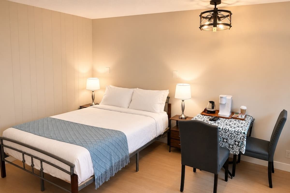 Decoración personalizada, tabla de planchar con plancha y wifi gratis