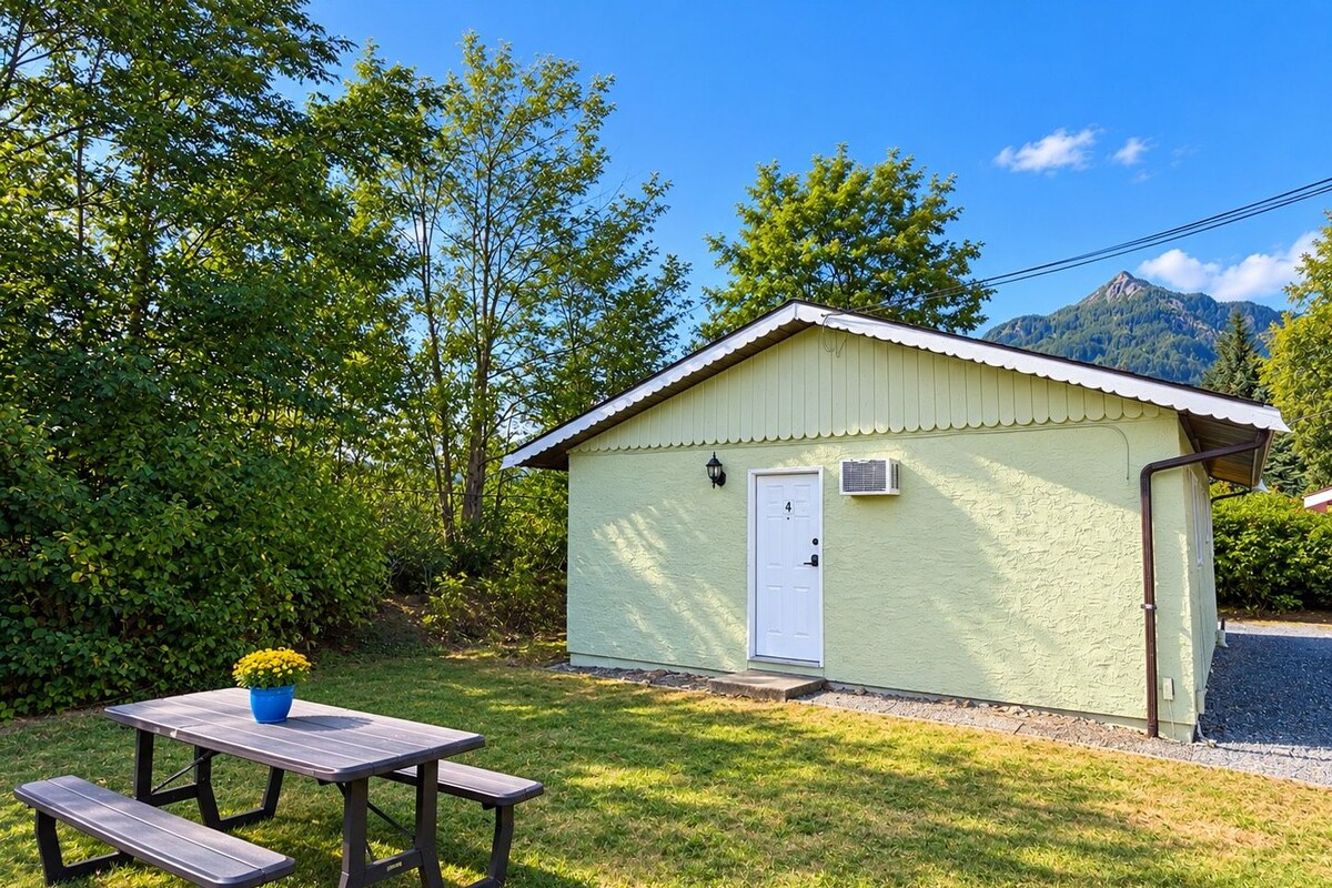 Zen Family Cottage, 2 Bedrooms, Kitchenette, Pet-Friendly | Iron/ironing board (on request), WiFi (free), individually decorated