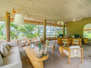 接待櫃台