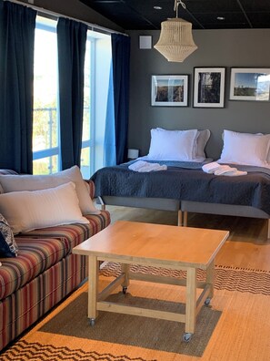 Family Quadruple Room | Laptop workspace, blackout drapes, free WiFi, bed sheets - Lygnerns Pensionat & Konferens (Satila)