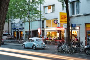 Kahden hengen standard-huone, 1 parisänky | Majoituspaikan sisäänkäynti