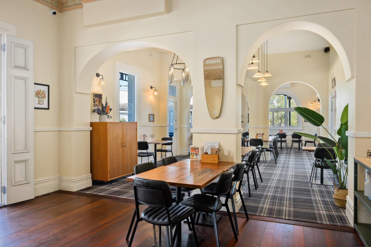 Quality Hotel Bayswater
