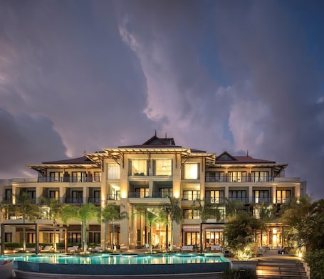 Front of property - evening/night
