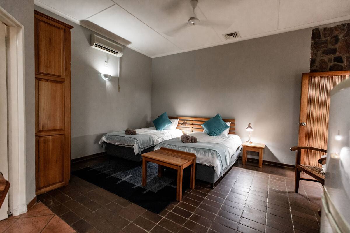 Selati 4 - Standard | 1 bedroom, minibar, in-room safe, individually decorated