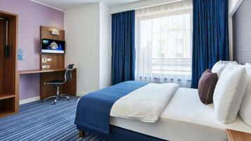 In-room safe, desk, soundproofing, WiFi (free)