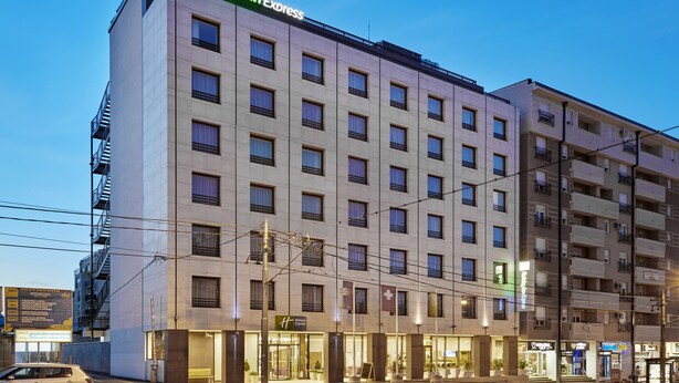 Front of property - evening/night - Nobel Palace (Belgrade)