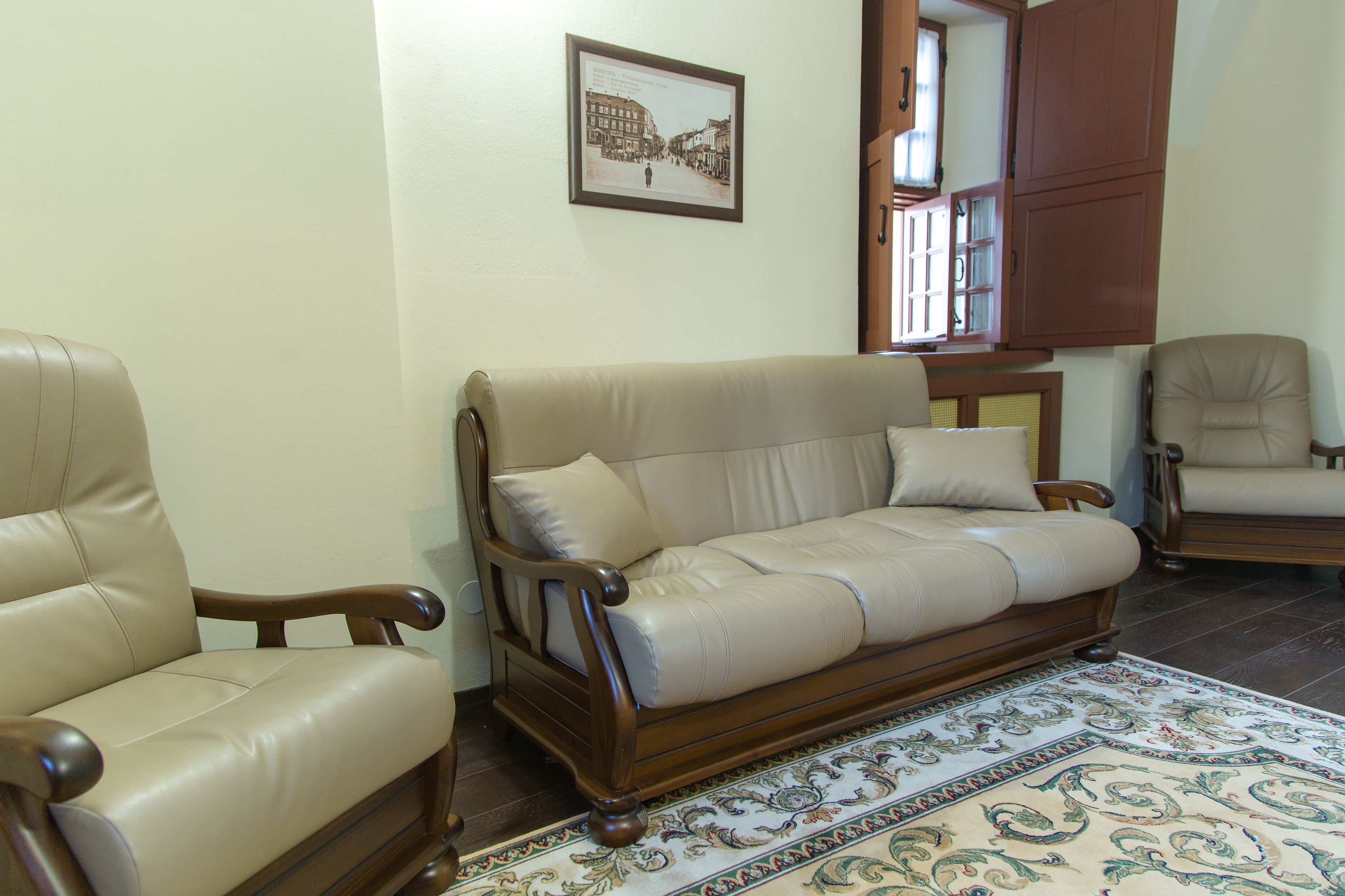 comfort suite, 1 bedroom | living area | lcd tv