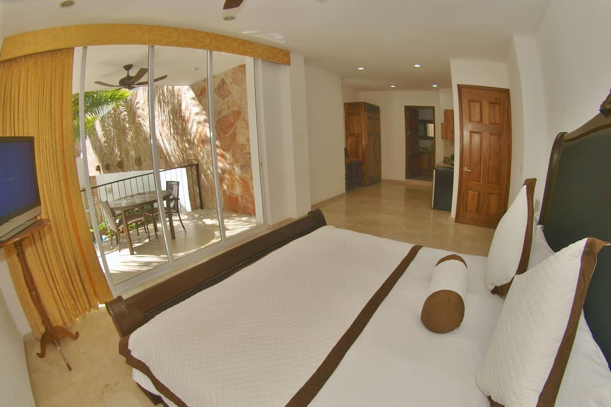 Monolocale panoramico, 1 letto king | 1 camera, biancheria da letto di alta qualità, minibar