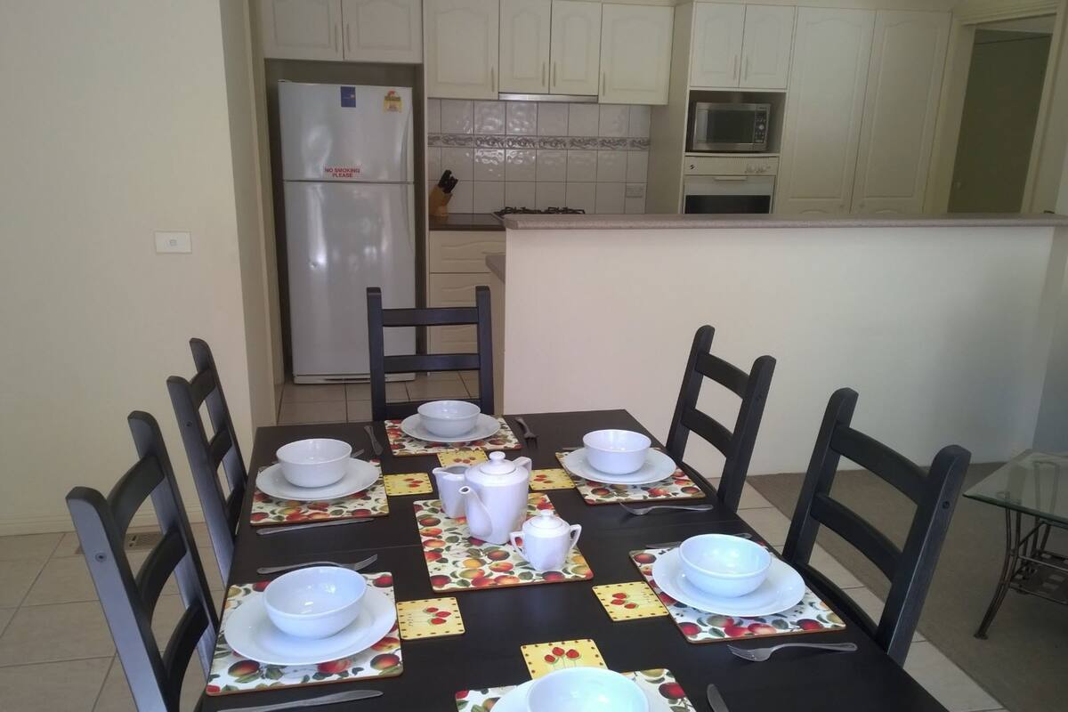 breakfast area