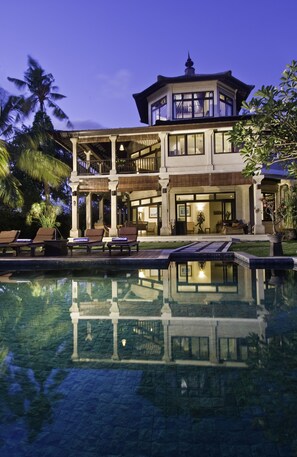 5 outdoor pools - Anyar Estate (Kerobokan)