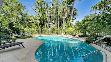 Piscina externa