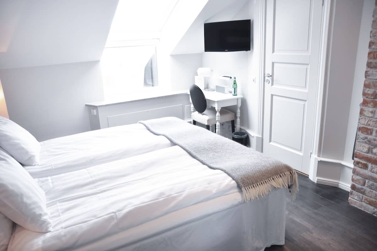 superior double room | view from room