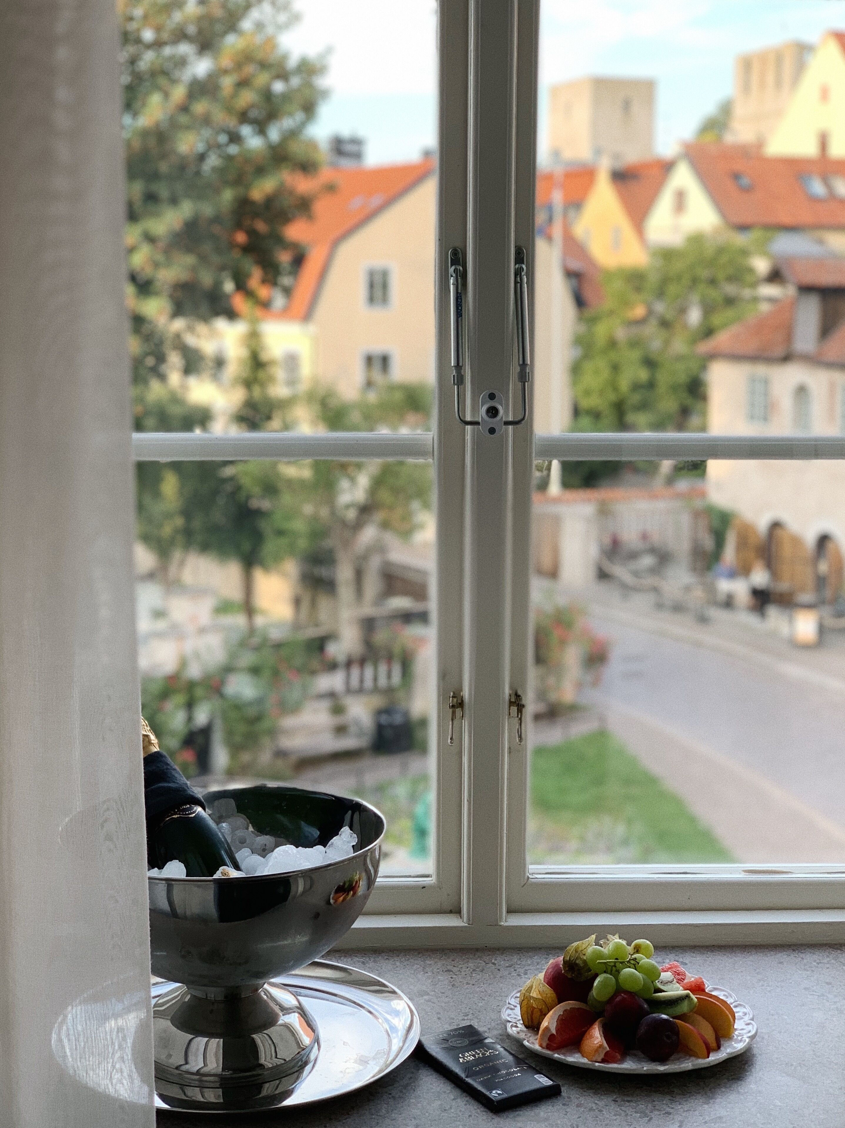 double or twin room (superior corner) | 1 bedroom, minibar, in-room safe, individually decorated