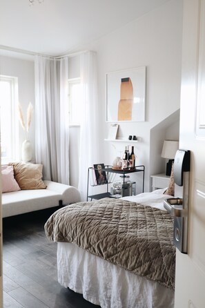 1 habitación, minibar y caja de seguridad en la habitación 