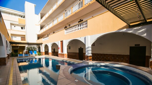 Outdoor pool - Hotel Real del Mar (Veracruz)