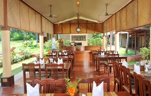 Restaurant - Ananda Lakshmi Ayurveda Retreat (Neyyattinkara)