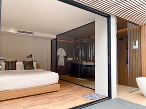 Suite, hot tub, pemandangan laut | Wi-Fi gratis dan seprai linen
