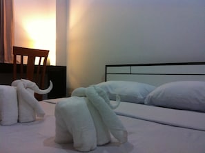 Standard Room | Desk, rollaway beds, free WiFi, bed sheets - Noble U House Chiangmai (Chiang Mai)