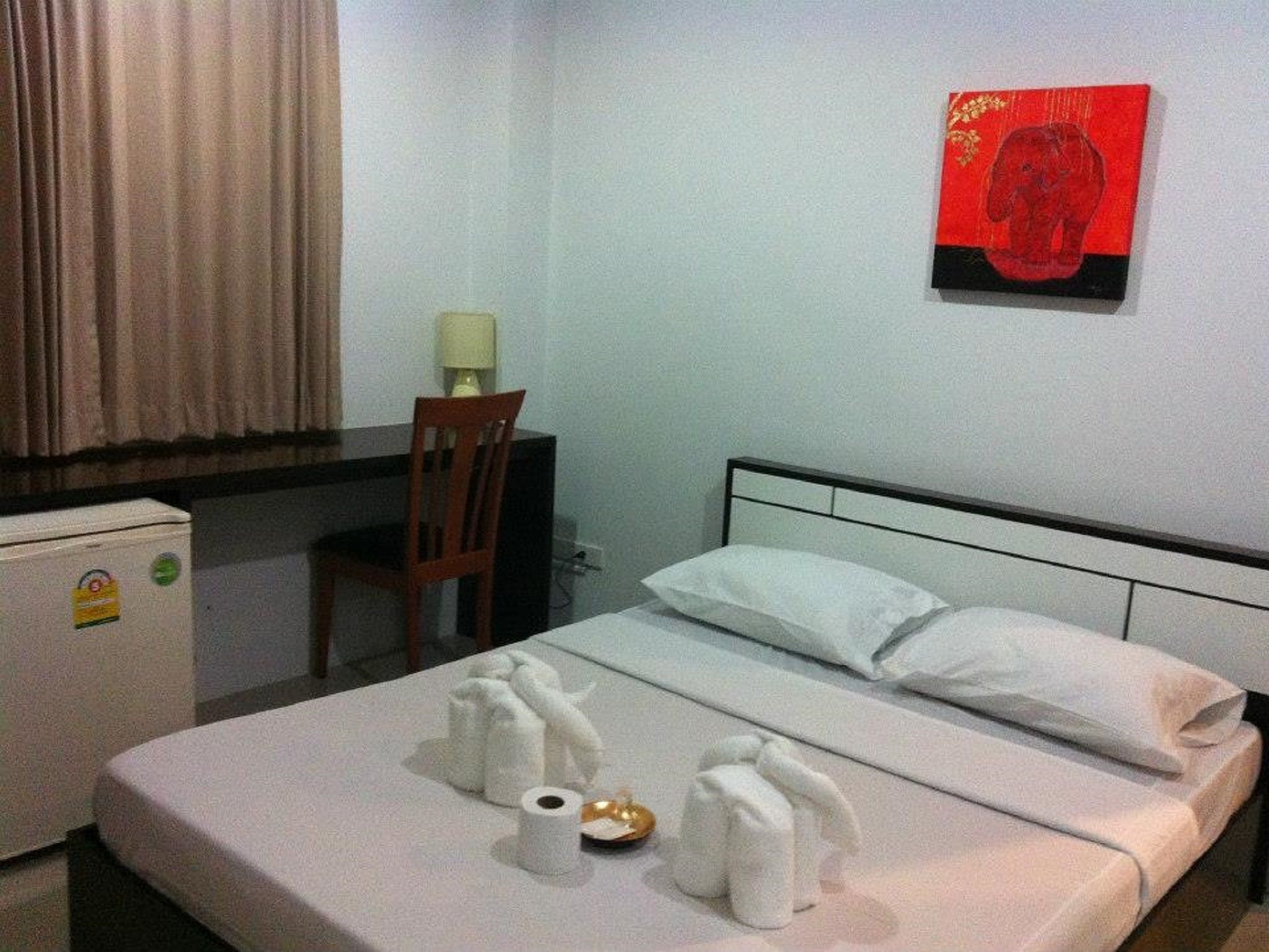 Escritorio, camas plegables/adicionales, wifi gratis y ropa de cama 