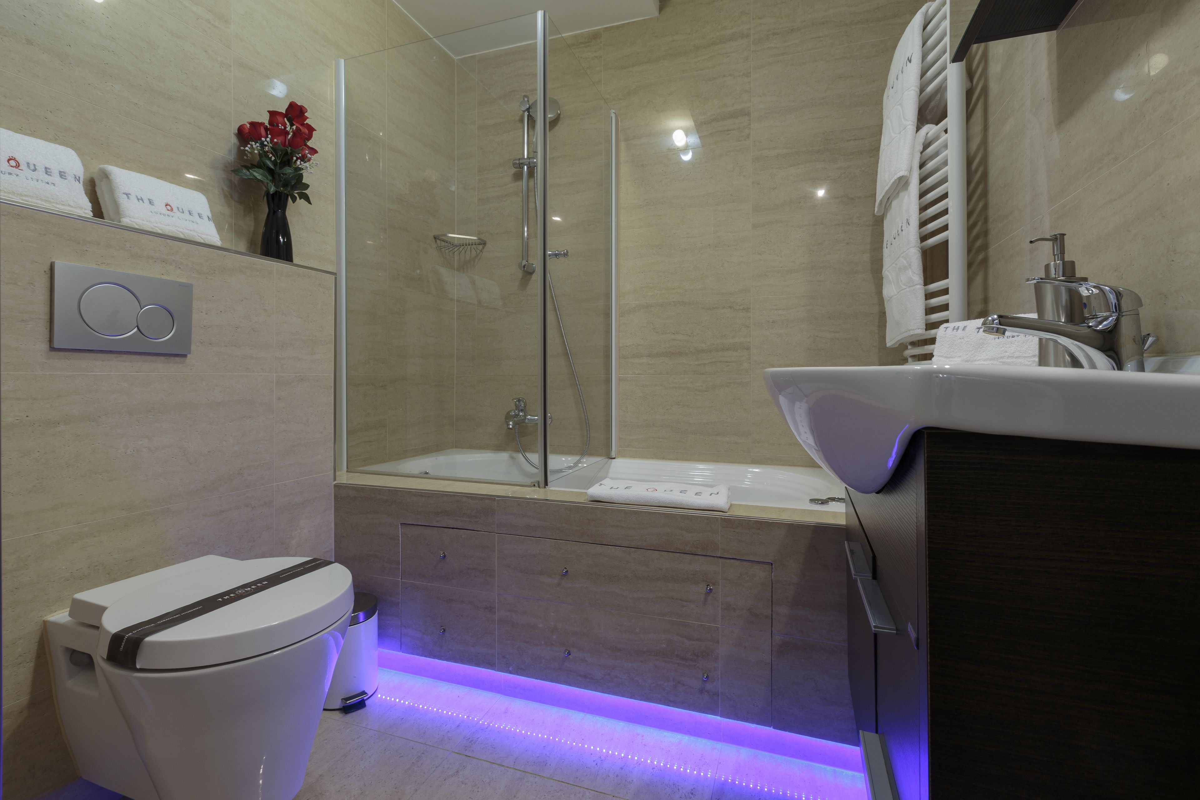 The Queen Luxury Apartments - Villa Marilyn