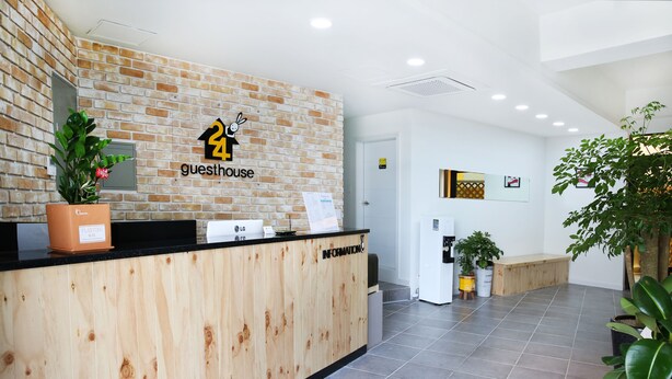 Lobby lounge - 24 Guesthouse Yeosu (Yeosu)
