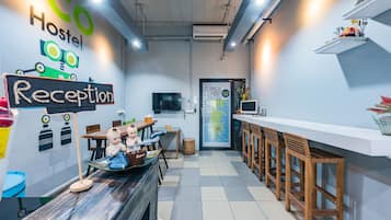 Check-in/check-out kiosk