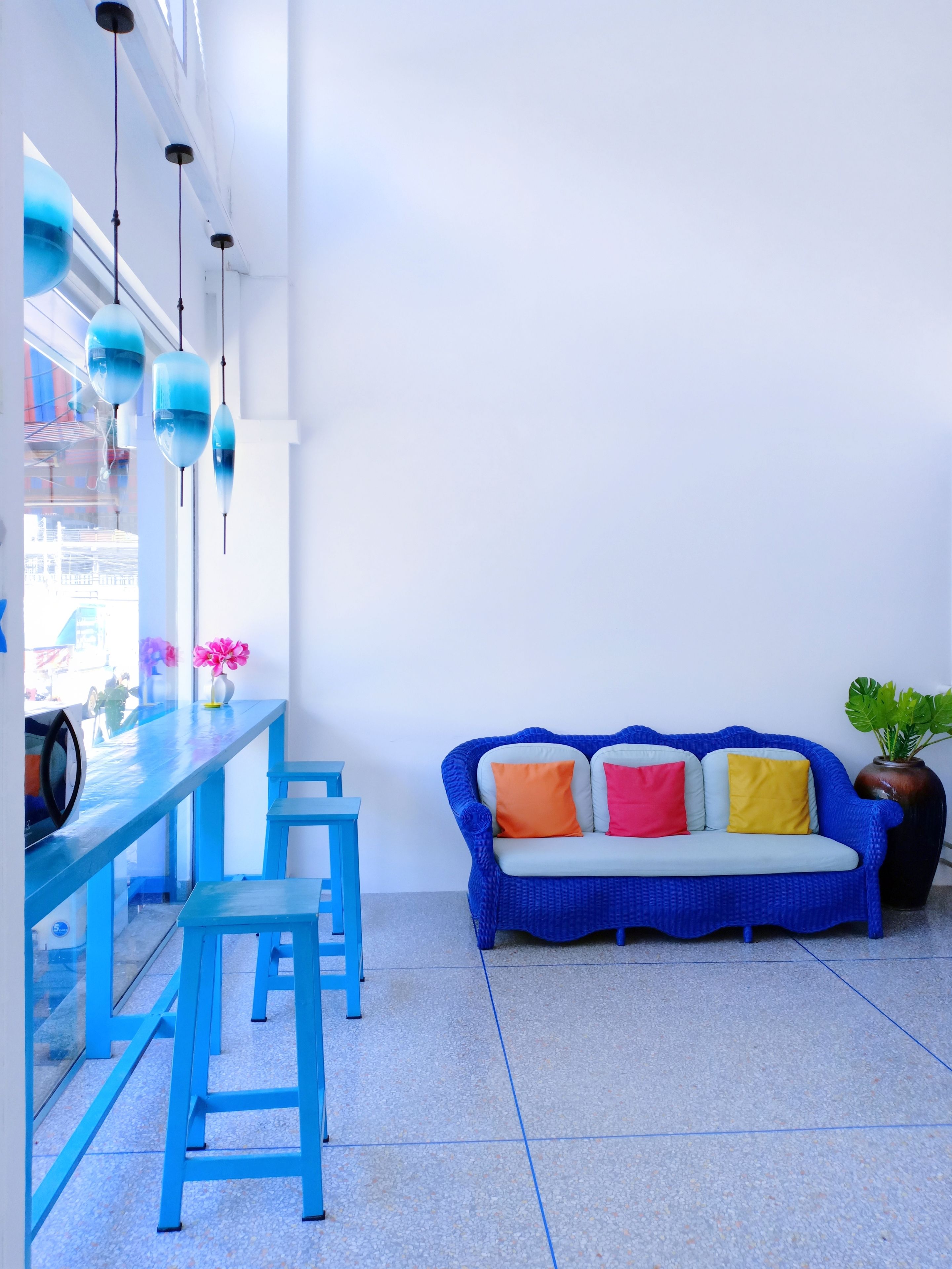 Área de estar no saguão