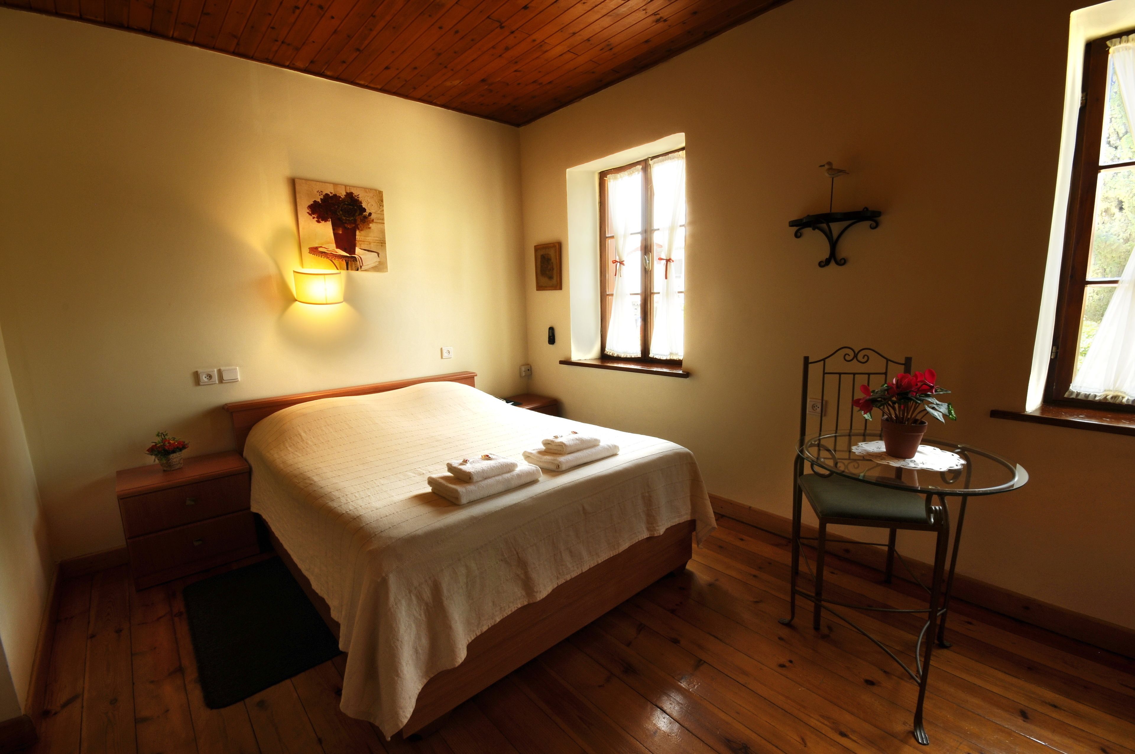 apartment, 2 bedrooms | minibar, desk, cots/infant beds, rollaway beds