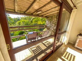 Suíte superior | Roupas de cama premium, frigobar, cofres nos quartos