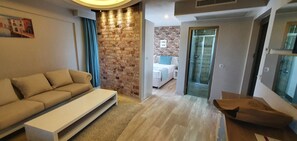 Comfort Corner Room | Literie de qualité supérieure, matelas mémoire de forme, minibar