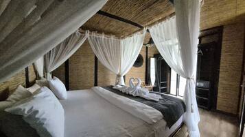 Ropa de cama de alta calidad, colchones con efecto memoria y minibar