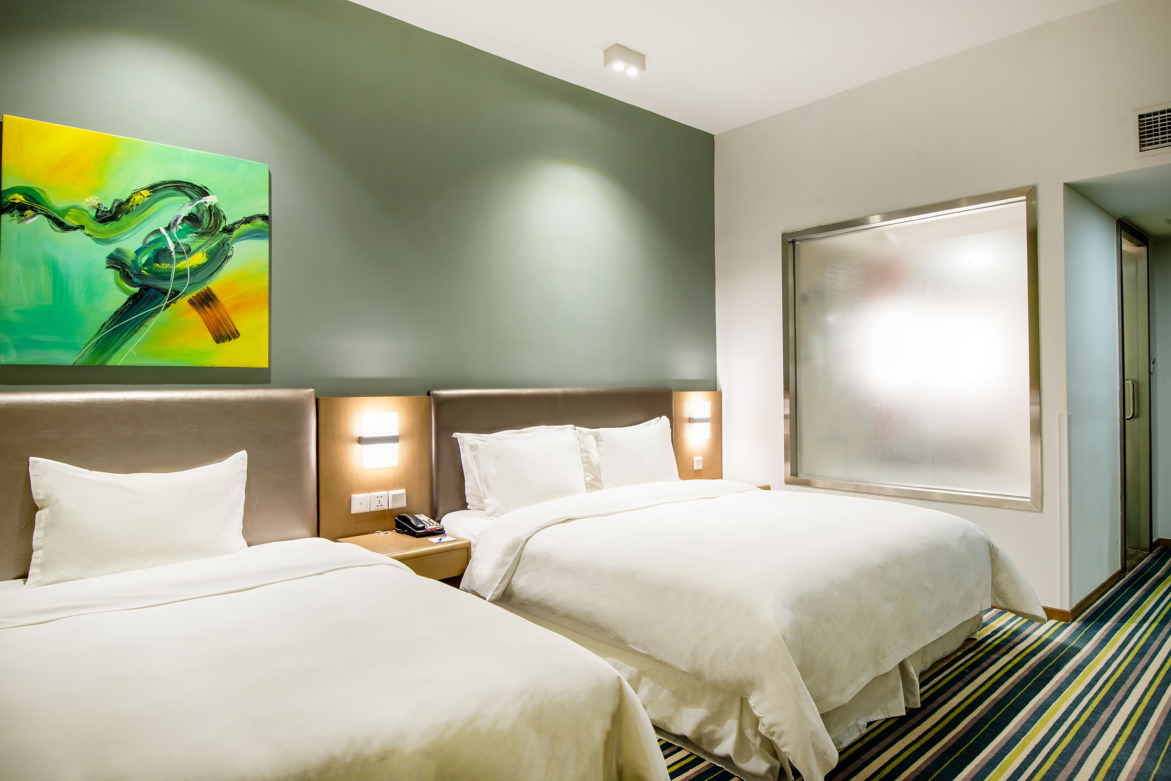 minibar, in-room safe, desk, iron/ironing board