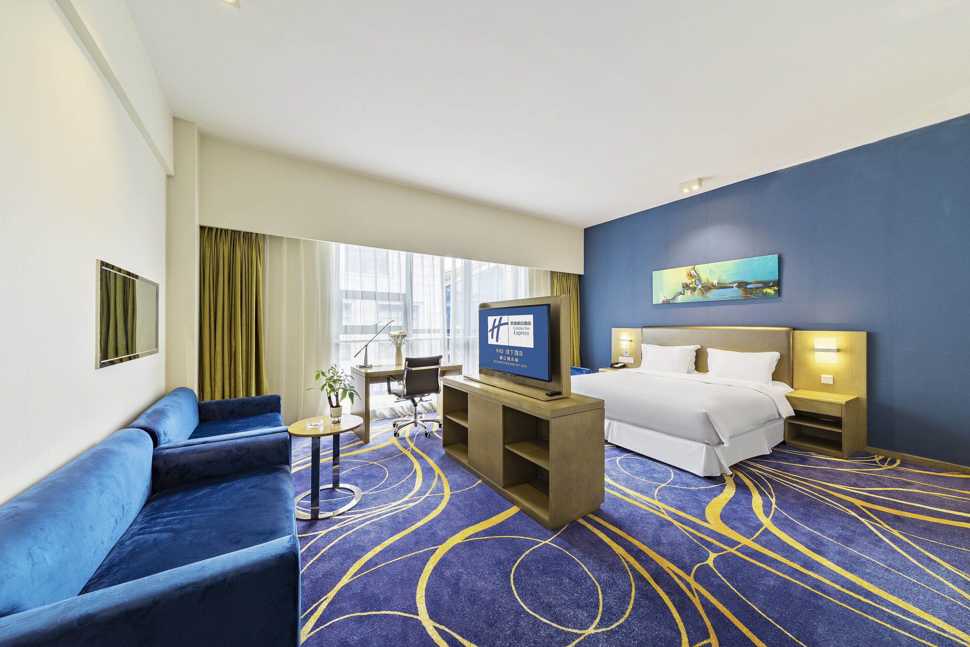 minibar, in-room safe, desk, iron/ironing board