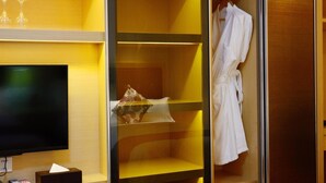 Unclassified image, 5 of 65, button - Yuanyi Apartment Hotel (Guangzhou)