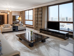 Royal Suite, 1 Double Bed (Haram View)