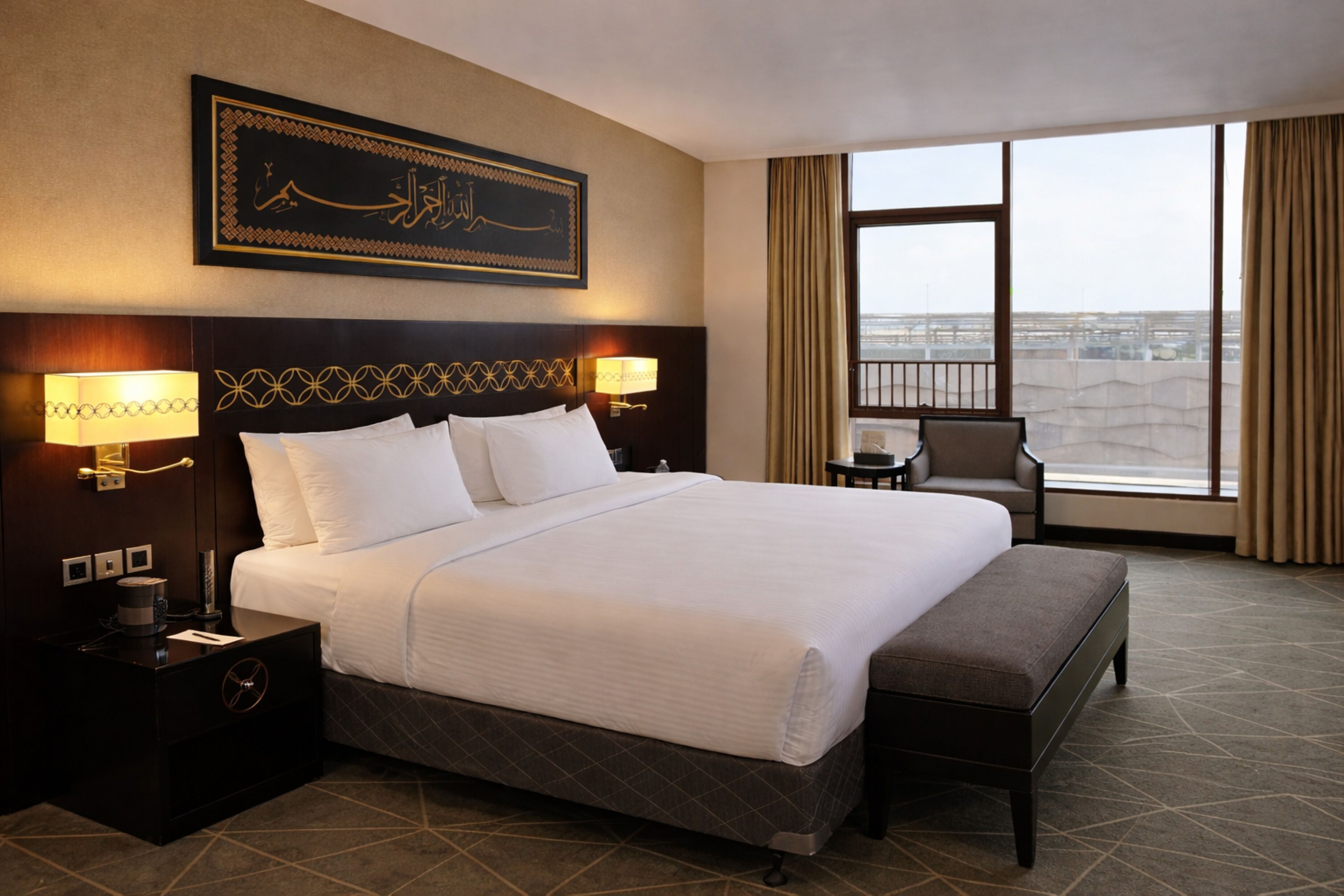 Premium bedding, in-room safe, desk, laptop workspace