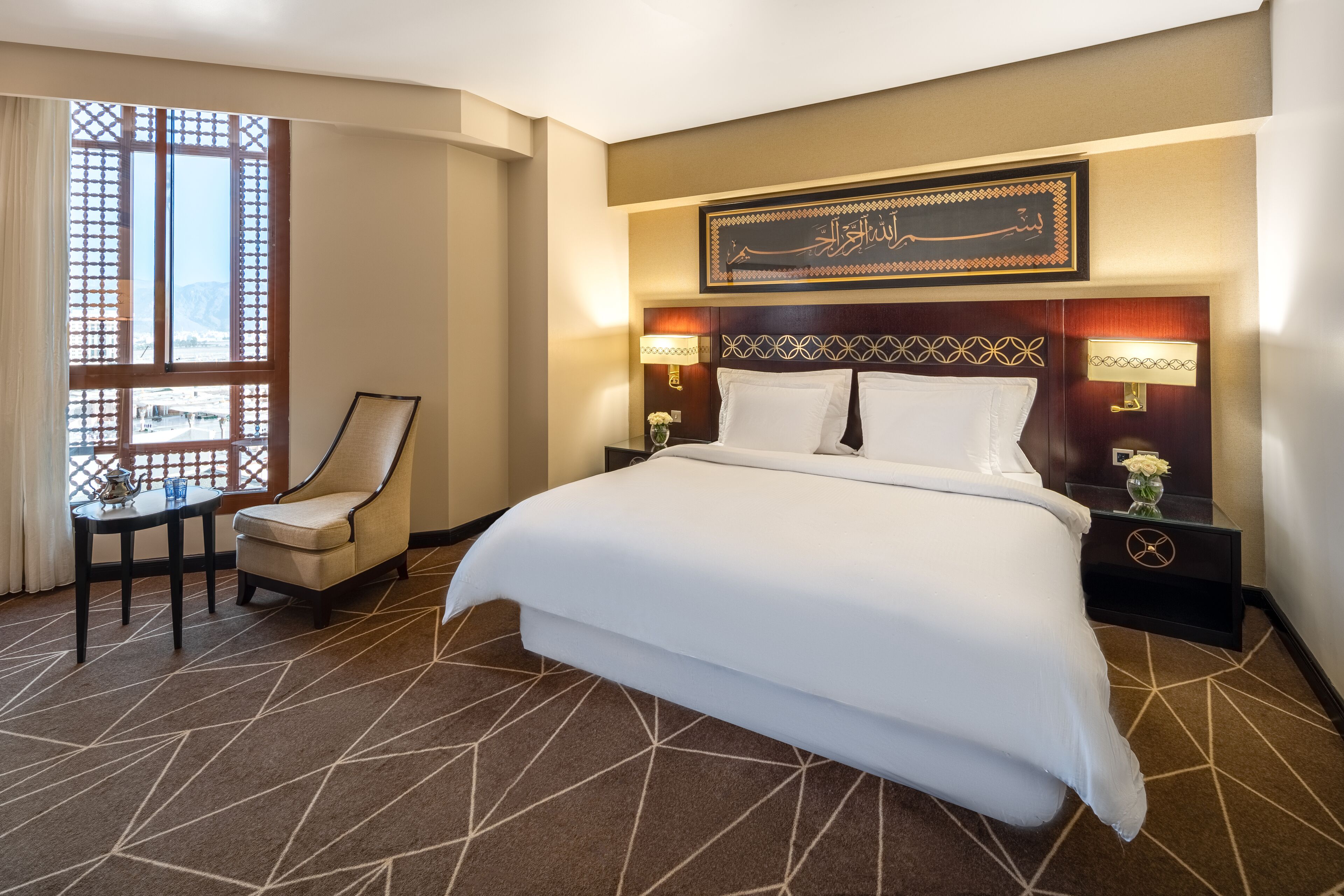 superior room, 1 king bed, city view | 1 bedroom, premium bedding, in-room safe, desk