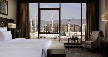 Pullman Zamzam Madina