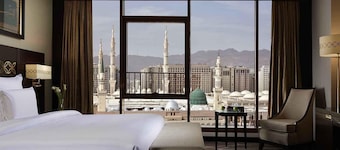 Pullman Zamzam Madina