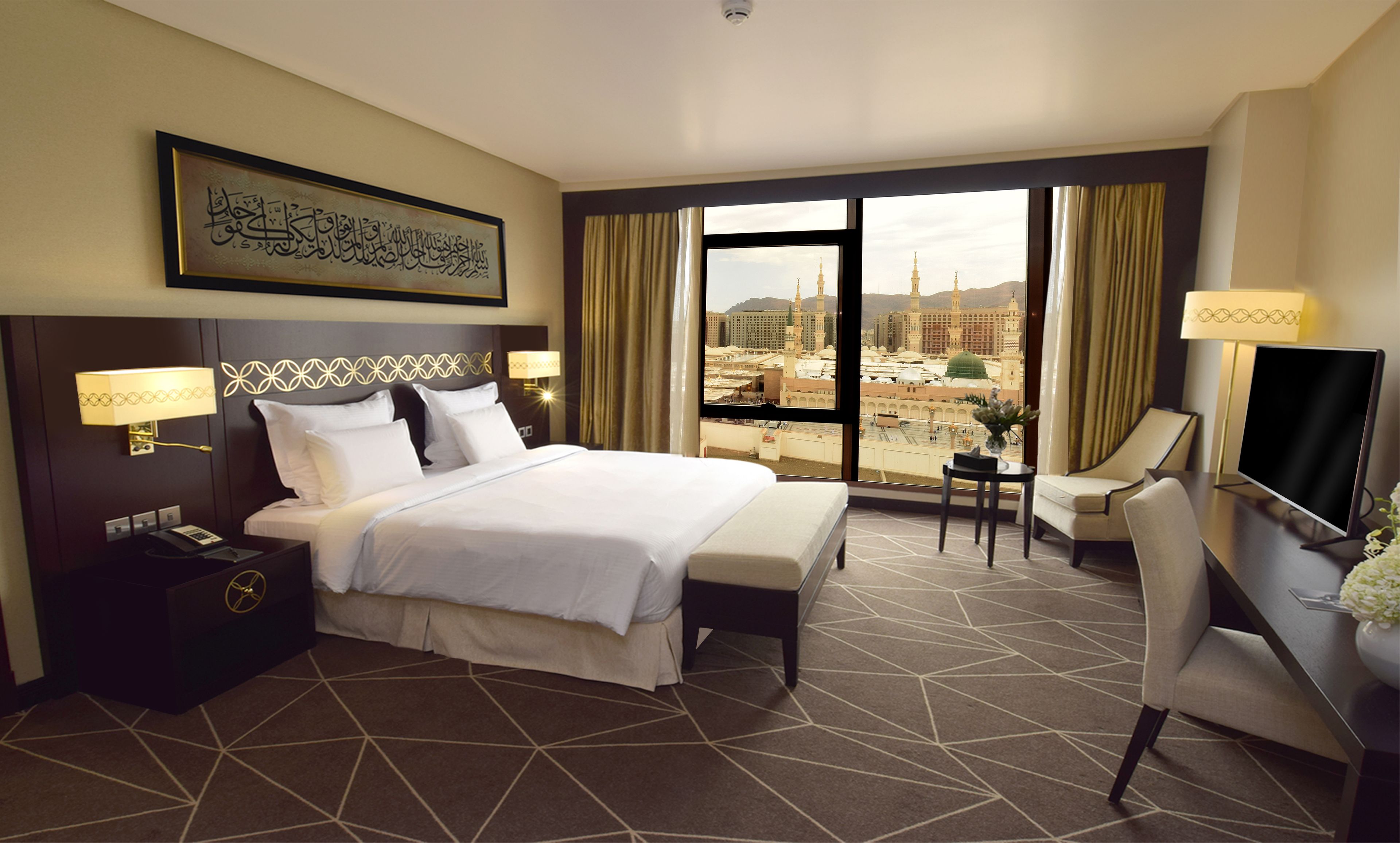 haram view, deluxe room, 1 king bed | 1 bedroom, premium bedding, in-room safe, desk