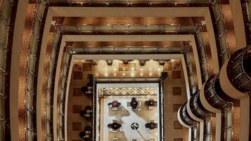 4 Restaurants, Frühstück, Mittagessen, Abendessen, internationale Küche