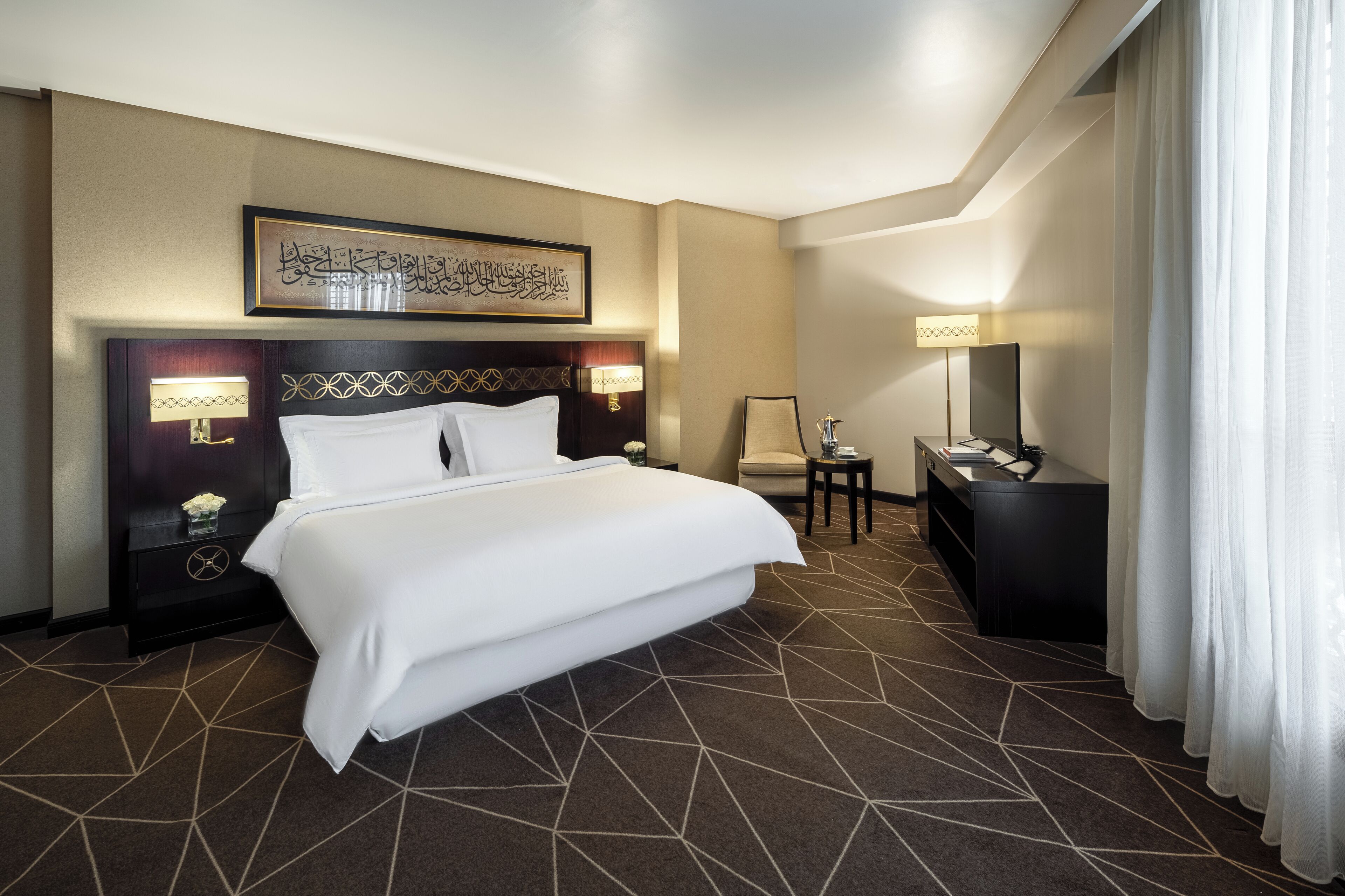 junior suite, 1 bedroom (no view) | 1 bedroom, premium bedding, in-room safe, desk