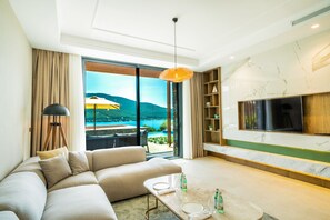 Executive Room | Living area | Flat-screen TV - La Blanche Island Bodrum - All Inclusive (Milas)