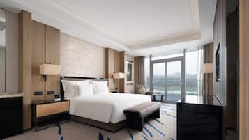 Minibar, in-room safe, desk, soundproofing